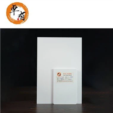 סדין לבן חסין אש לקישוט